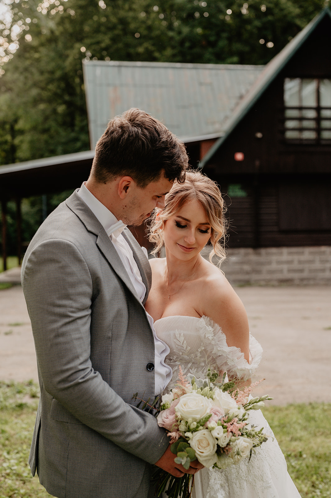 svatba-villa-603-nevesta-zenich-foceni